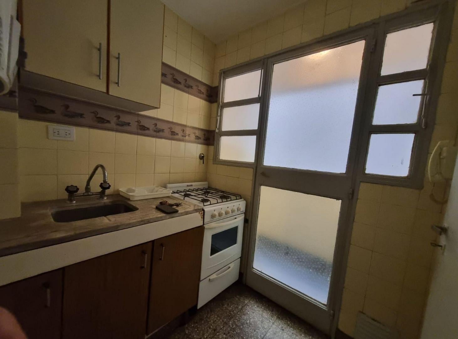 Foto de VENTA DEPARTAMENTO 2 AMBIENTES CON BALULERA, imagen 4