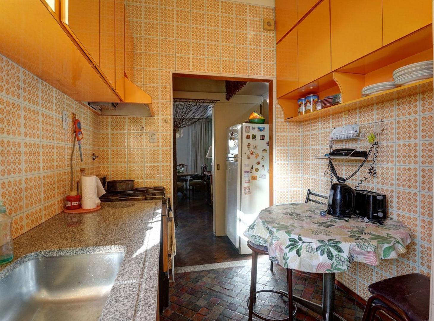 Foto de VENTA DEPARTAMENTO 3 AMB MONSERRAT 2 BAÑOS LUMINOS, imagen 5