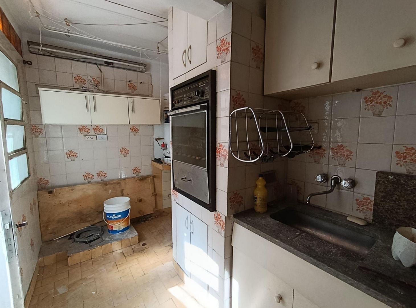 Foto de VENTA PH EN DUPLEX 4 AMBIENTES FLORES NORTE, imagen 4
