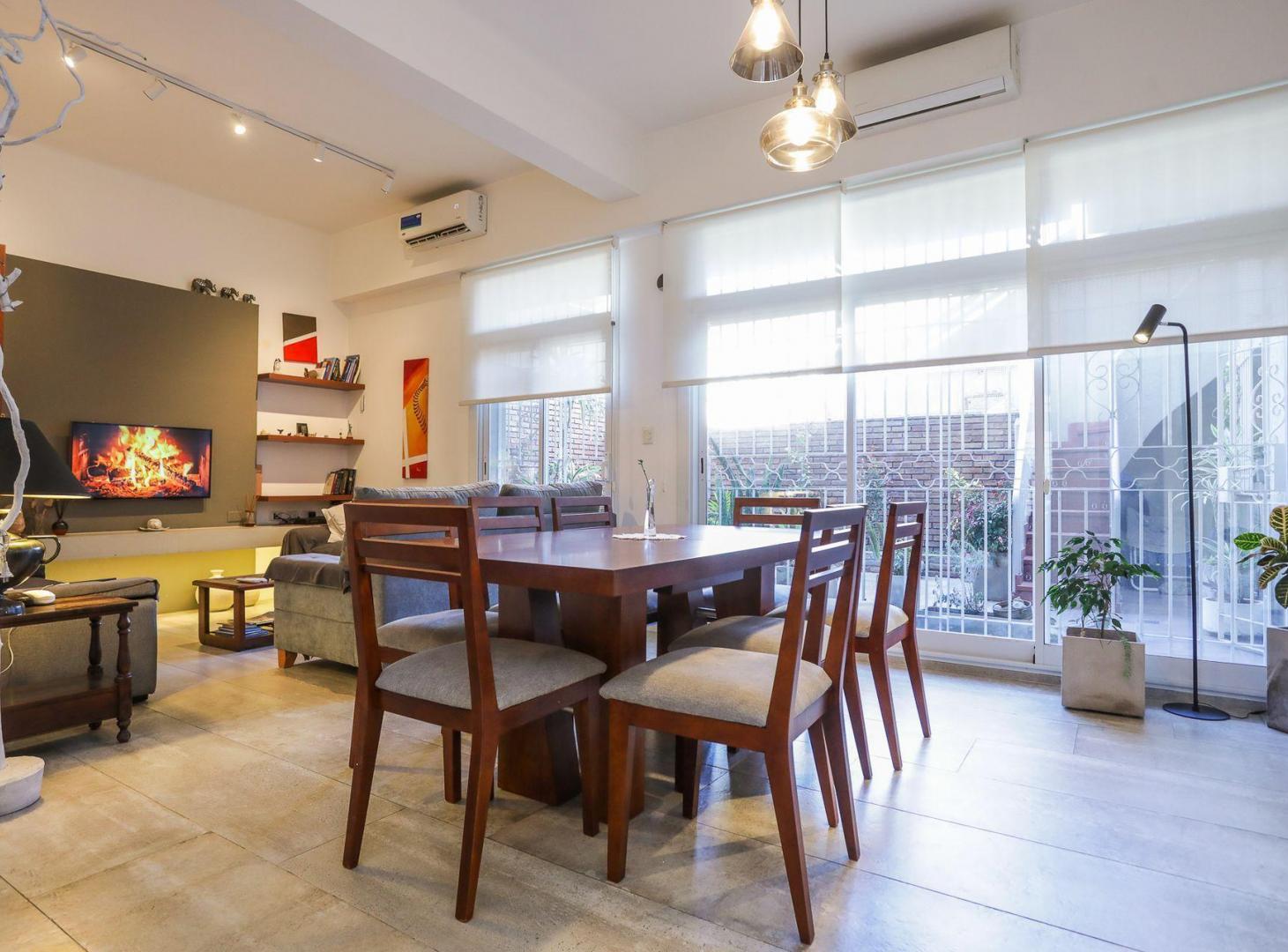 Foto de VENTA CASA 4 AMB C/PATIO, QUINCHO TERRAZA CASEROS, imagen 2