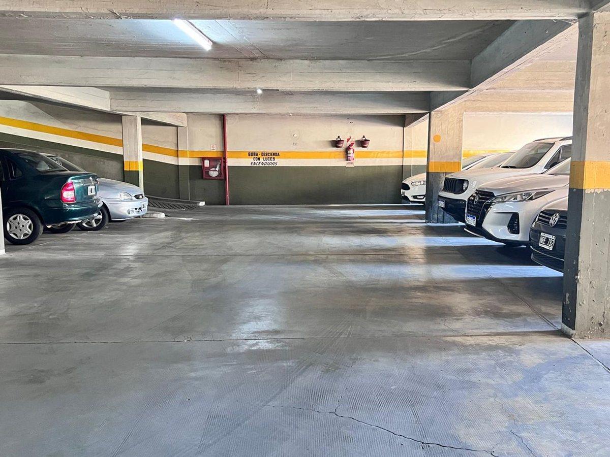 Foto de Cochera cubierta en Venta, excelente ubicación, imagen 4