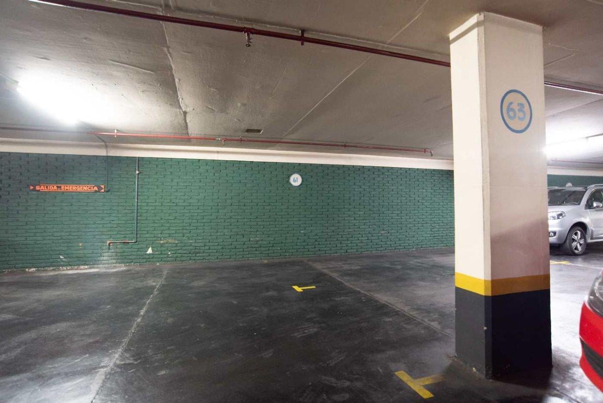 Foto de Cochera Fija Cubierta - Alto Palermo - Permuta, imagen 1