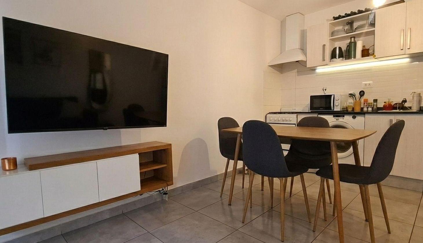 Foto de Impecable departamento con cochera, imagen 1