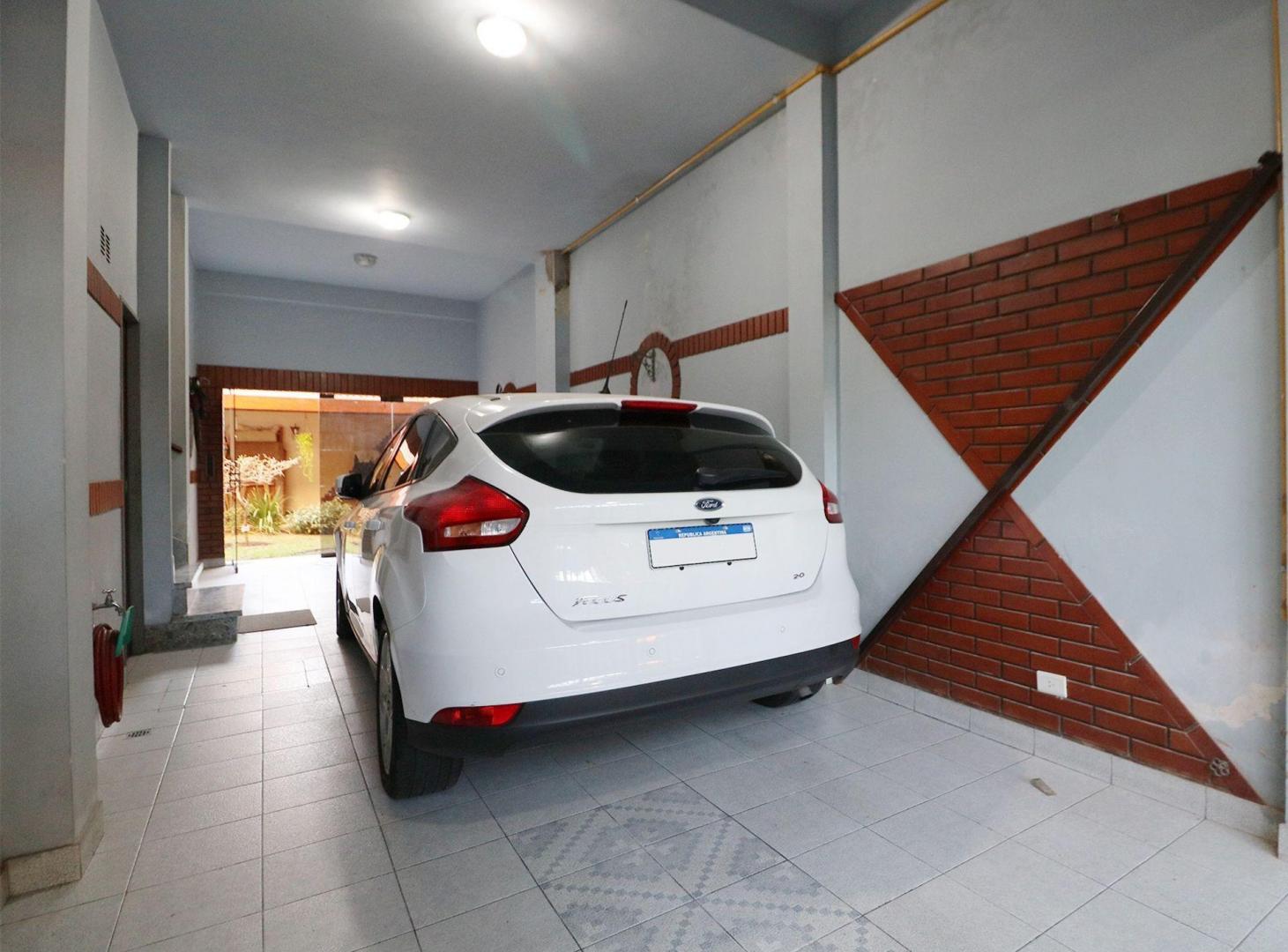 Foto de Venta casa 6 amb con local al frente y playroom, imagen 4