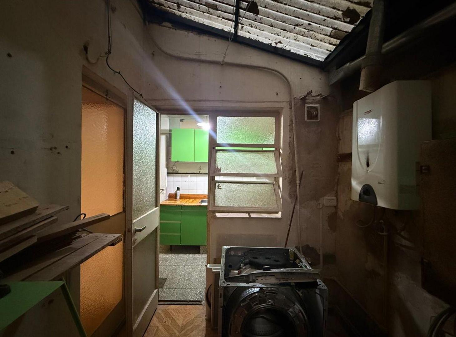 Foto de VENTA MONOAMBIENTE PB AL FRENTE VILLA URQUIZA, imagen 5