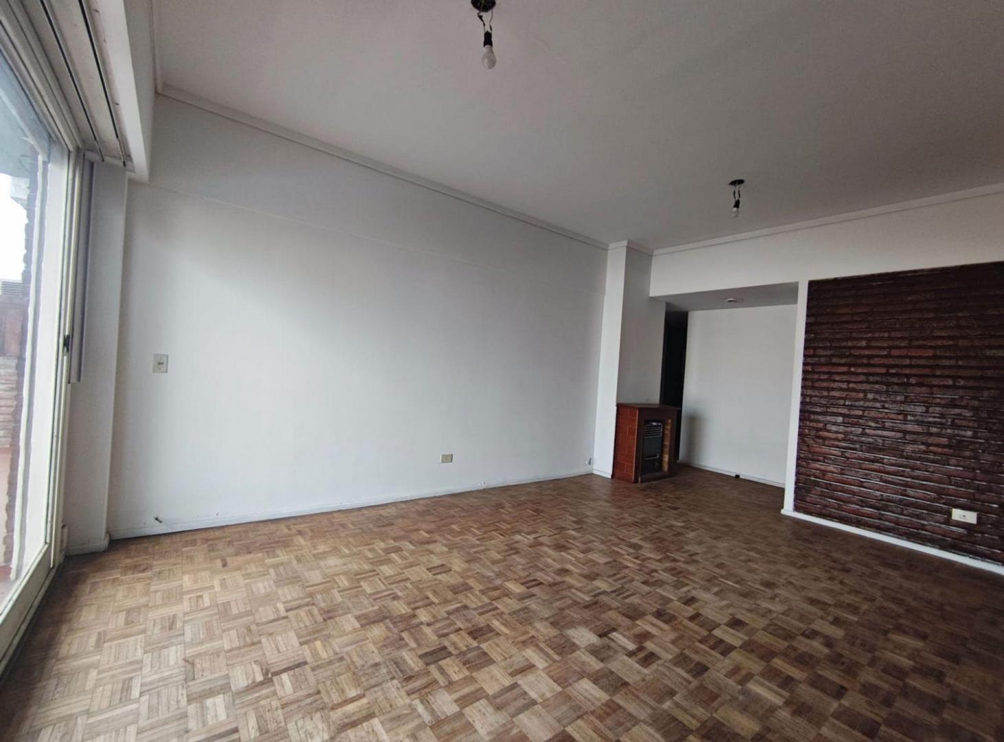 Foto de VENTA DEPARTAMENTO 3 AMBIENT. FRENTE VILLA URQUIZA, imagen 3