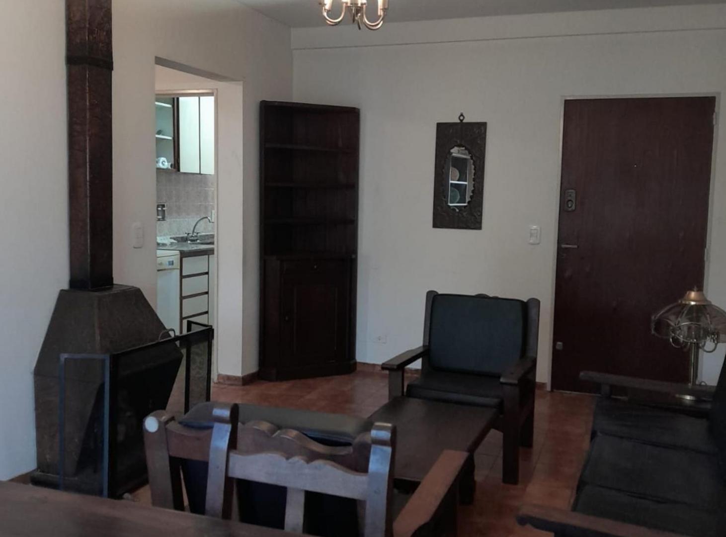 Foto de DEPARTAMENTO PISO CABALLITO 3 + DEP./BCÓN. 70 M2, imagen 2