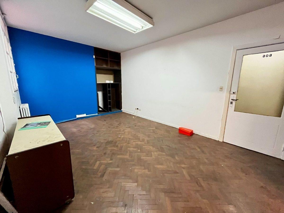 Foto de Venta oficina 3 amb con doble ingreso, imagen 2