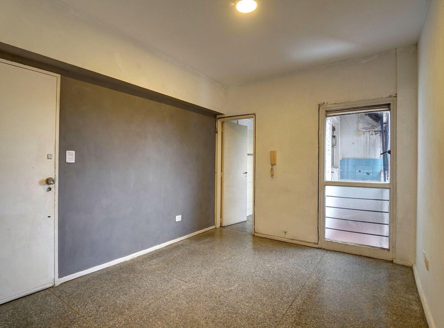 Foto de DEPTO 2 AMB C/LAVADERO - VENTA / PARQUE PATRICIOS, imagen 4