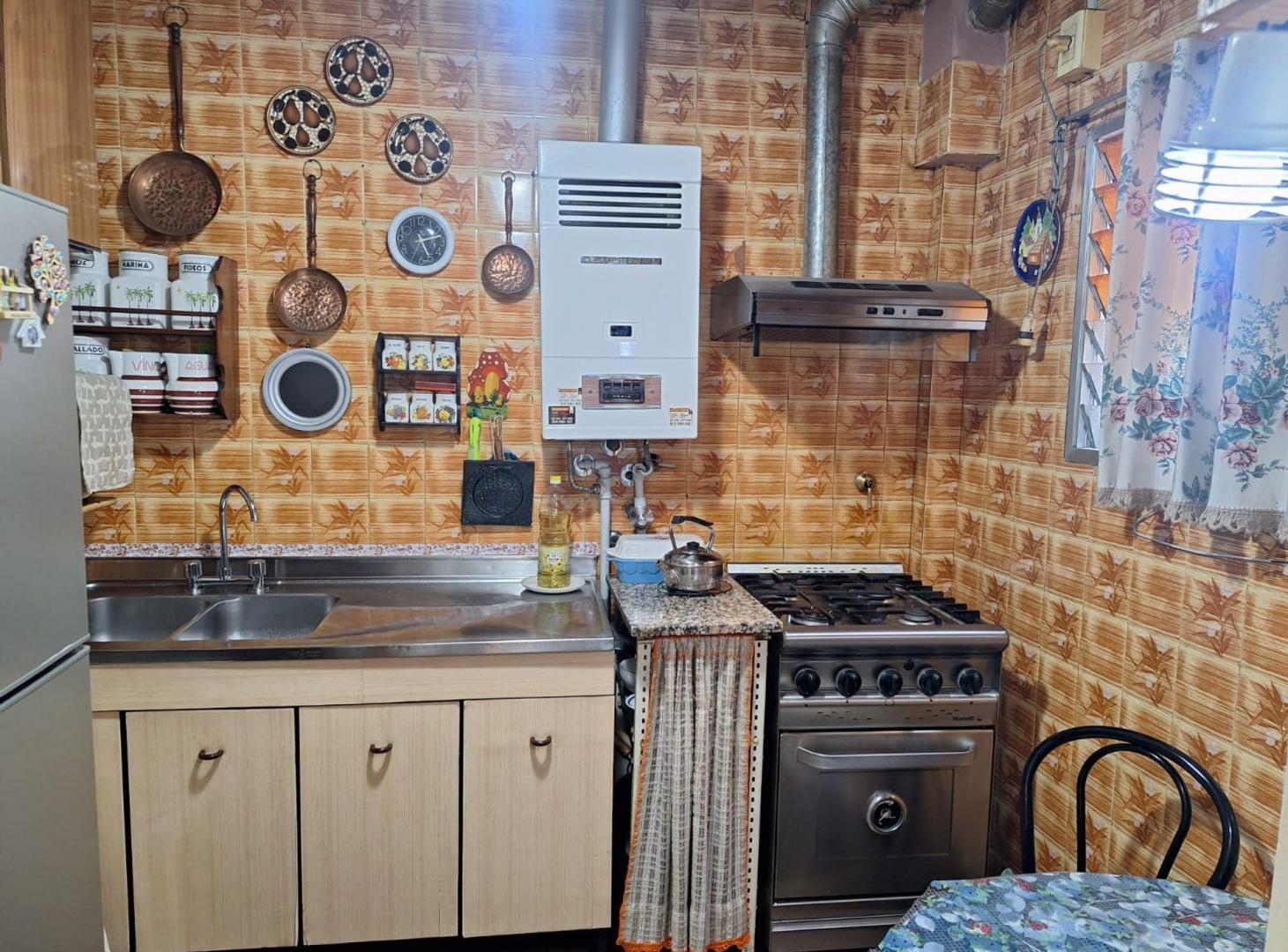 Foto de Venta PH 4 ambientes Pompeya, imagen 3