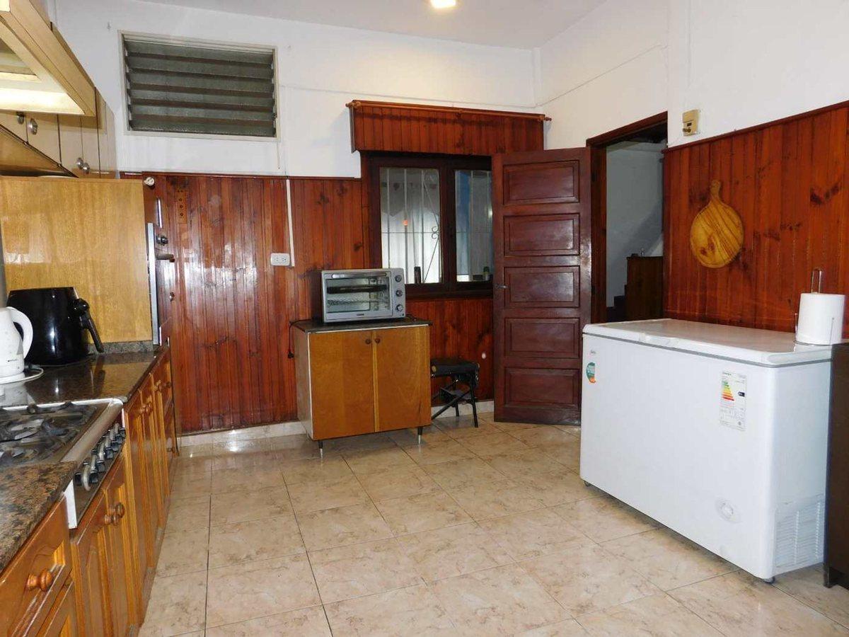 Foto de VENTA PH 3 AMB, LOCAL, TERRAZA, JARDÍN- HURLINGHAM, imagen 5