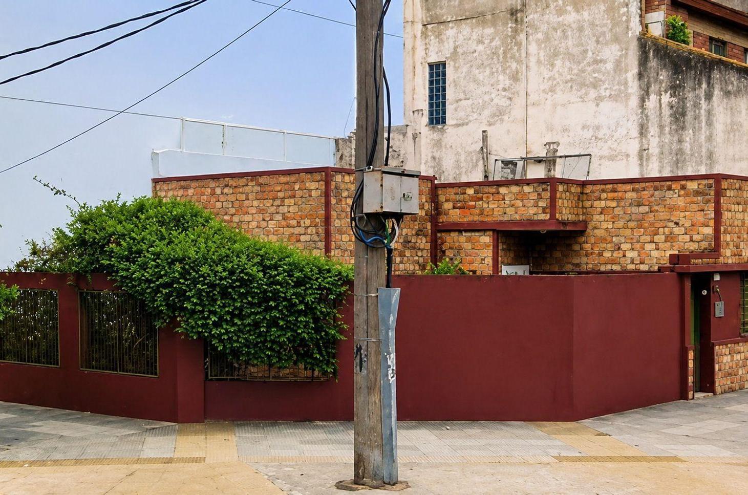 Foto de EXCELENTE LOTE EN ESQUINA SAAVEDRA 580 M VENDIBLES, imagen 1