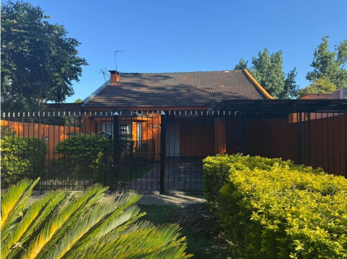 Foto de HERMOSA CASA EN VENTA - BENAVIDEZ, TIGRE, imagen 1
