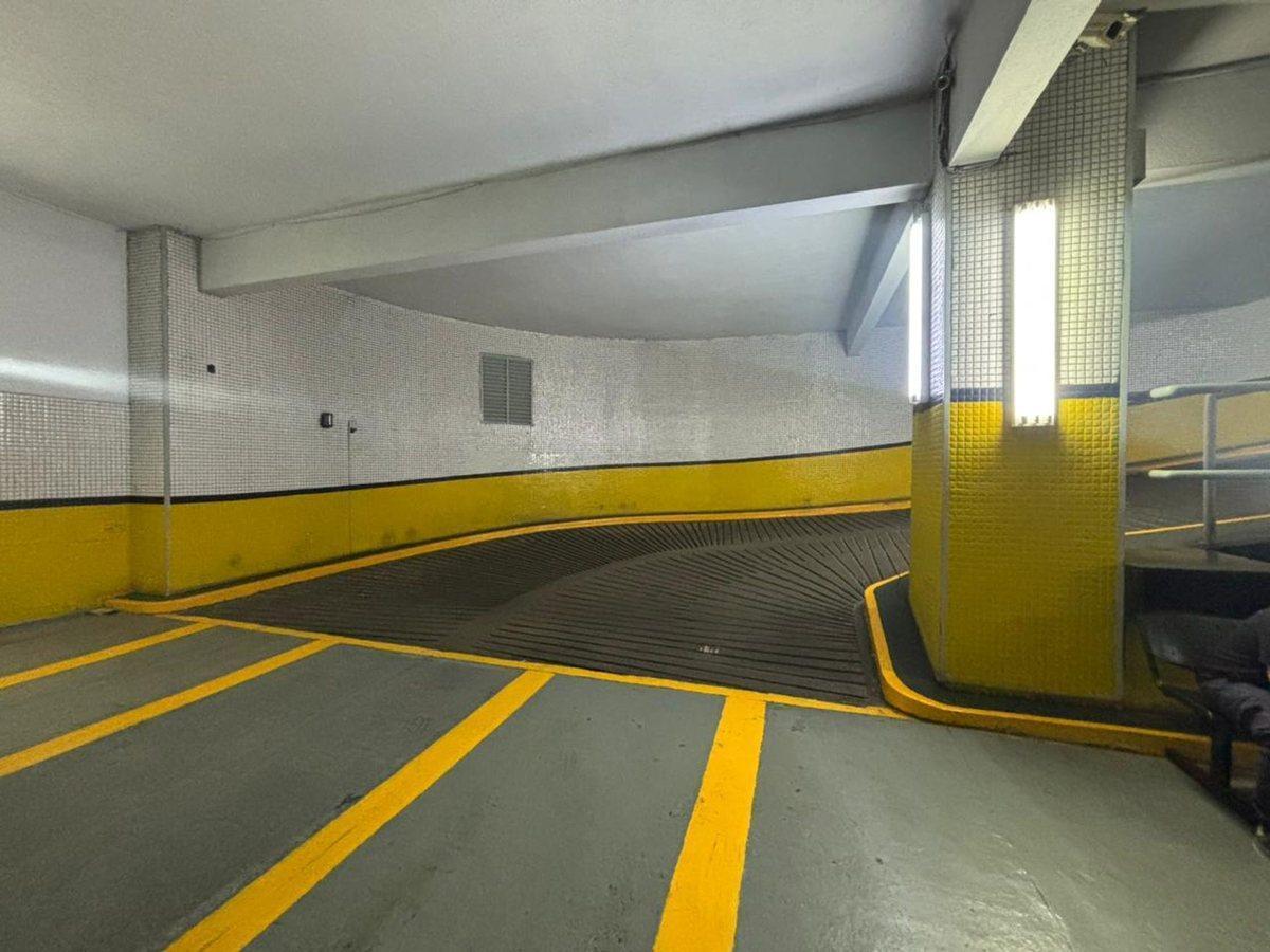 Foto de VENTA - COCHERA - EN PLENO MICROCENTRO, imagen 1