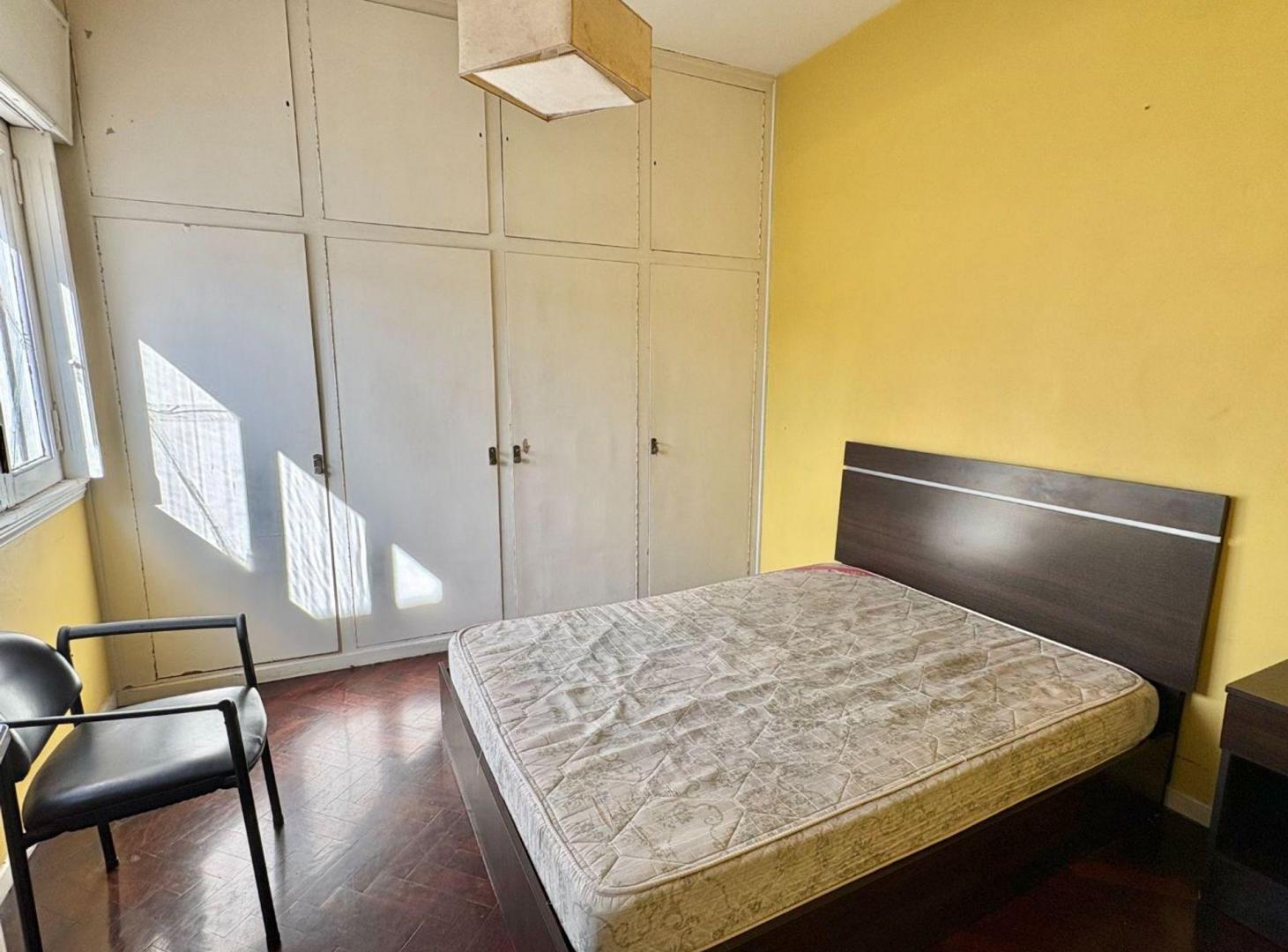 Foto de VENTA 2 AMBIENTES EN BOEDO - 3ER PISO POR ESCALERA, imagen 3
