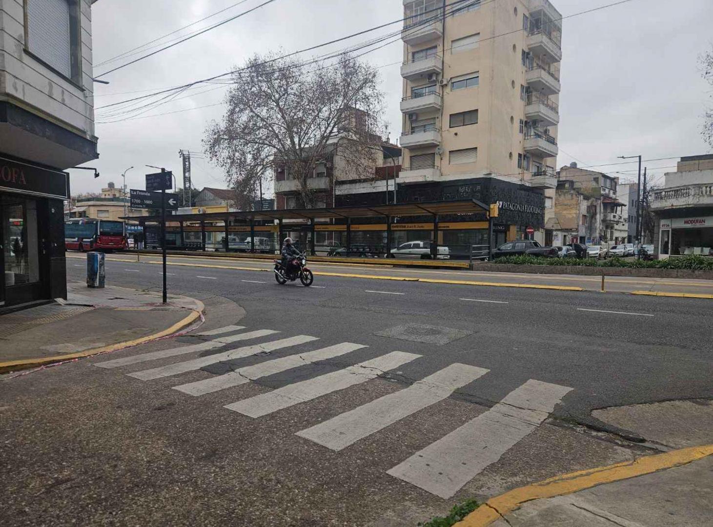 Foto de Monoambiente 30 metros Alquiler Flores metro bus, imagen 4