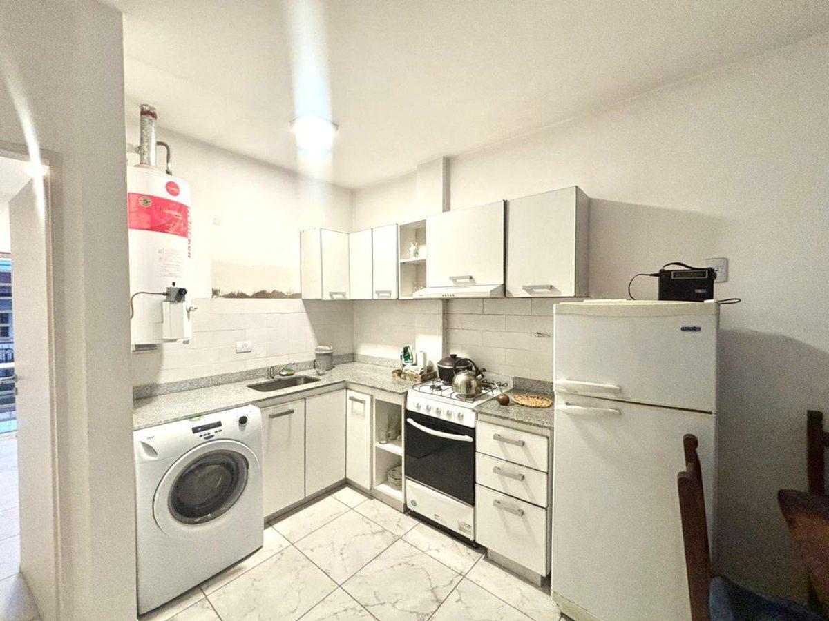 Foto de PH 2 AMBIENTES CON BALCÓN Y SIN EXPENSAS – DEVOTO, imagen 1