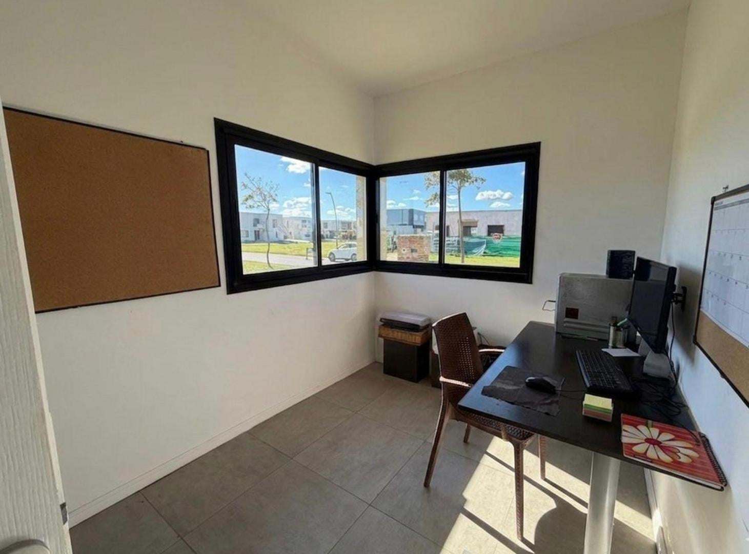 Foto de VENTA CASA 6 AMBIENTES RIBERAS PUERTOS DEL LAGO, imagen 4