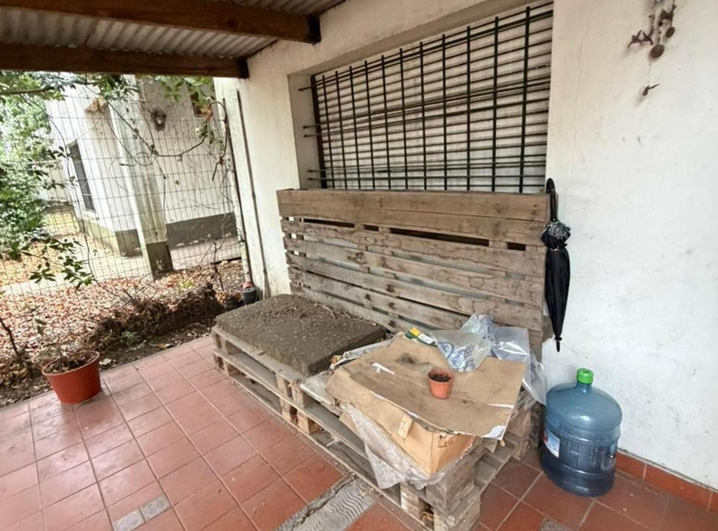 Foto de Casa venta 3 ambientes adrogue, imagen 3