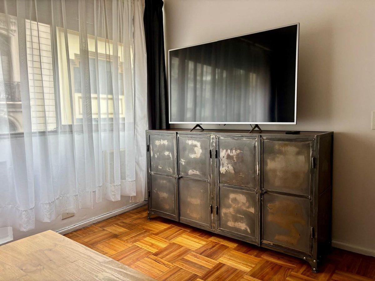 Foto de EXCELENTE Y AMPLIO MONOAMBIENTE DIVISIBLE 44m2, imagen 5