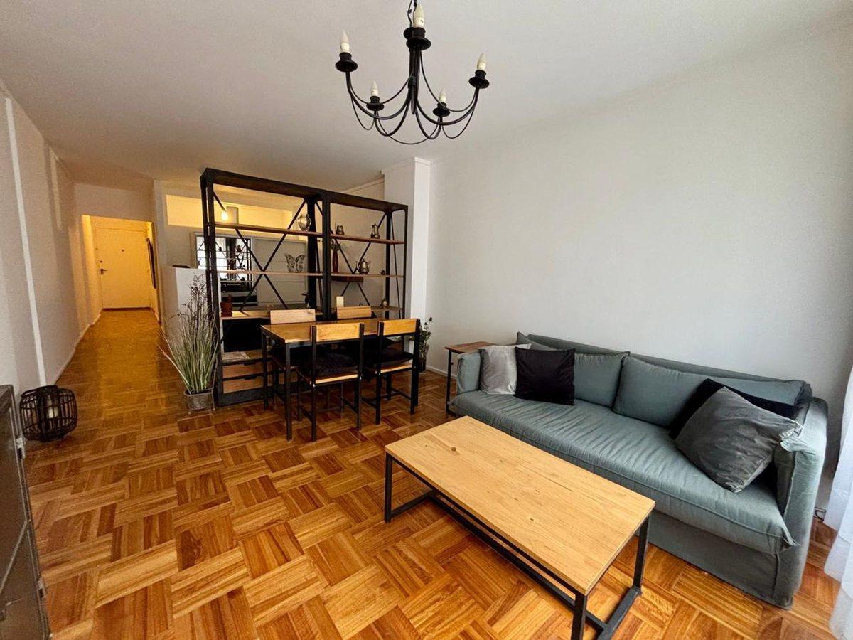 Foto de EXCELENTE Y AMPLIO MONOAMBIENTE DIVISIBLE 44m2, imagen 1