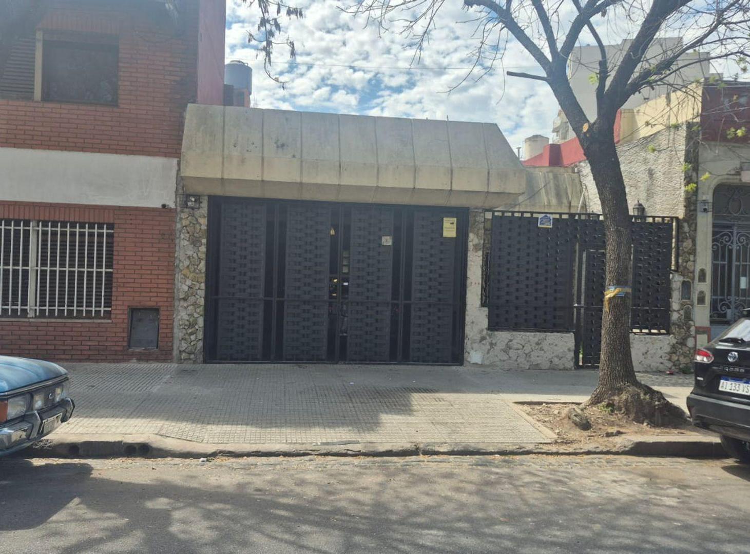 Foto de Venta Lote Doble Frente en Floresta, imagen 1