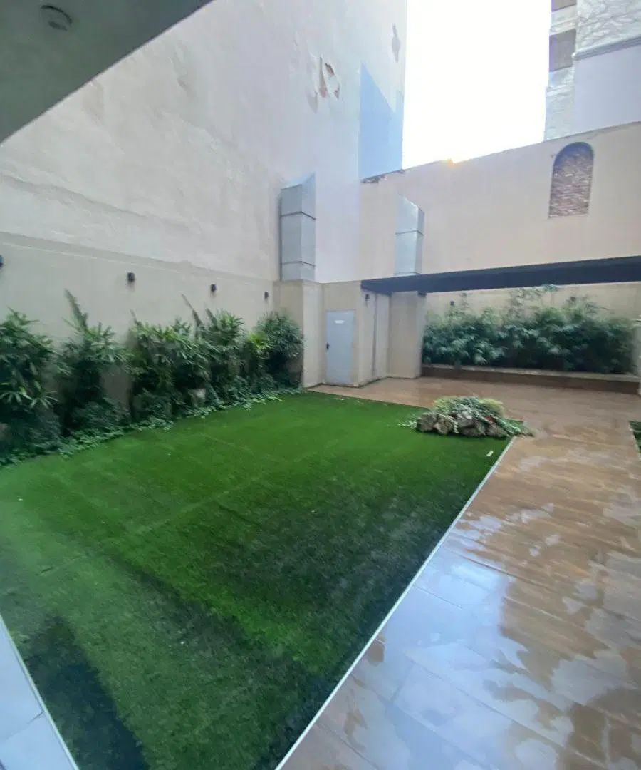 Exclusivo Ambiente Amplio , PISO ALTO FRENTE. LUZ Y Sol. 1