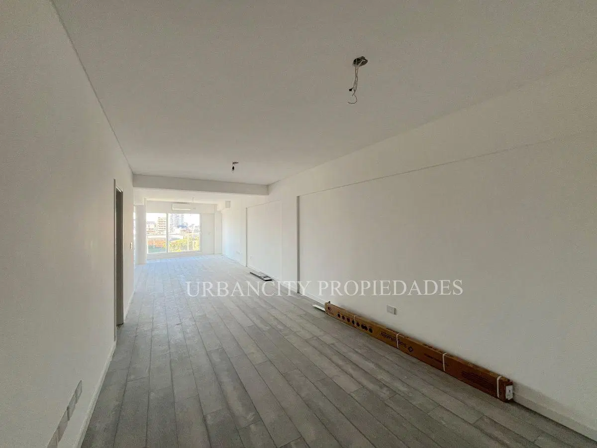 A la Venta, 4 ambientes + dependencia, 2 cocheras - Belgrano 1