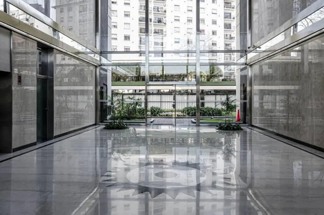 En Venta - Exclusivo 5 ambientes con Full Amenities - 2 cocheras 4