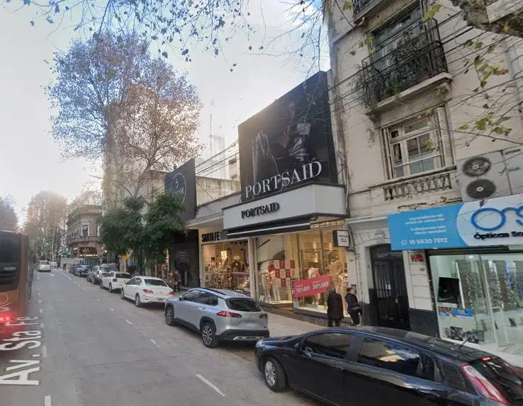 A la Venta, local sobre Av. Santa Fe, 3 plantas 3