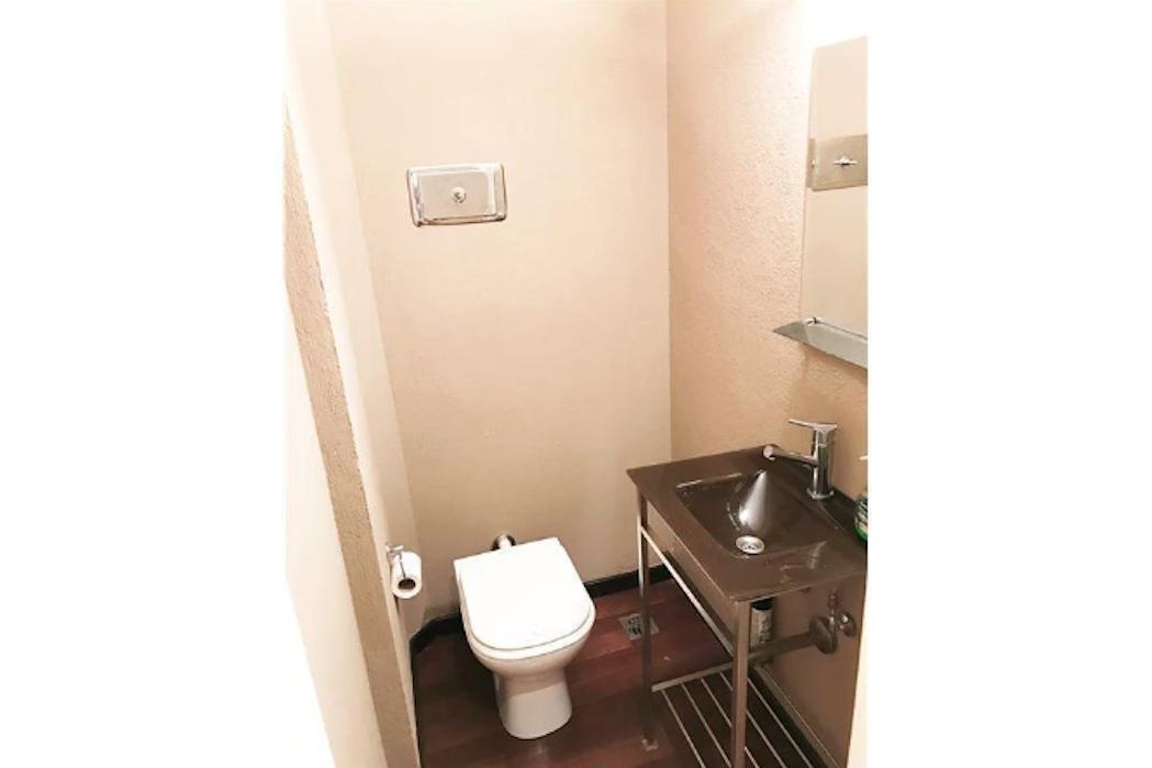 Gran piso entero, 5 ambientes hecho a nuevo