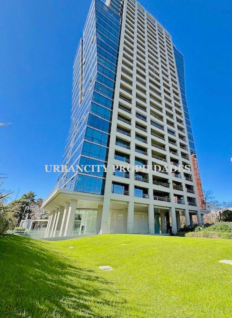Foto de 4 ambientes + dep. en Forum Alcorta - Full Amenities - 3 cocheras, imagen 1