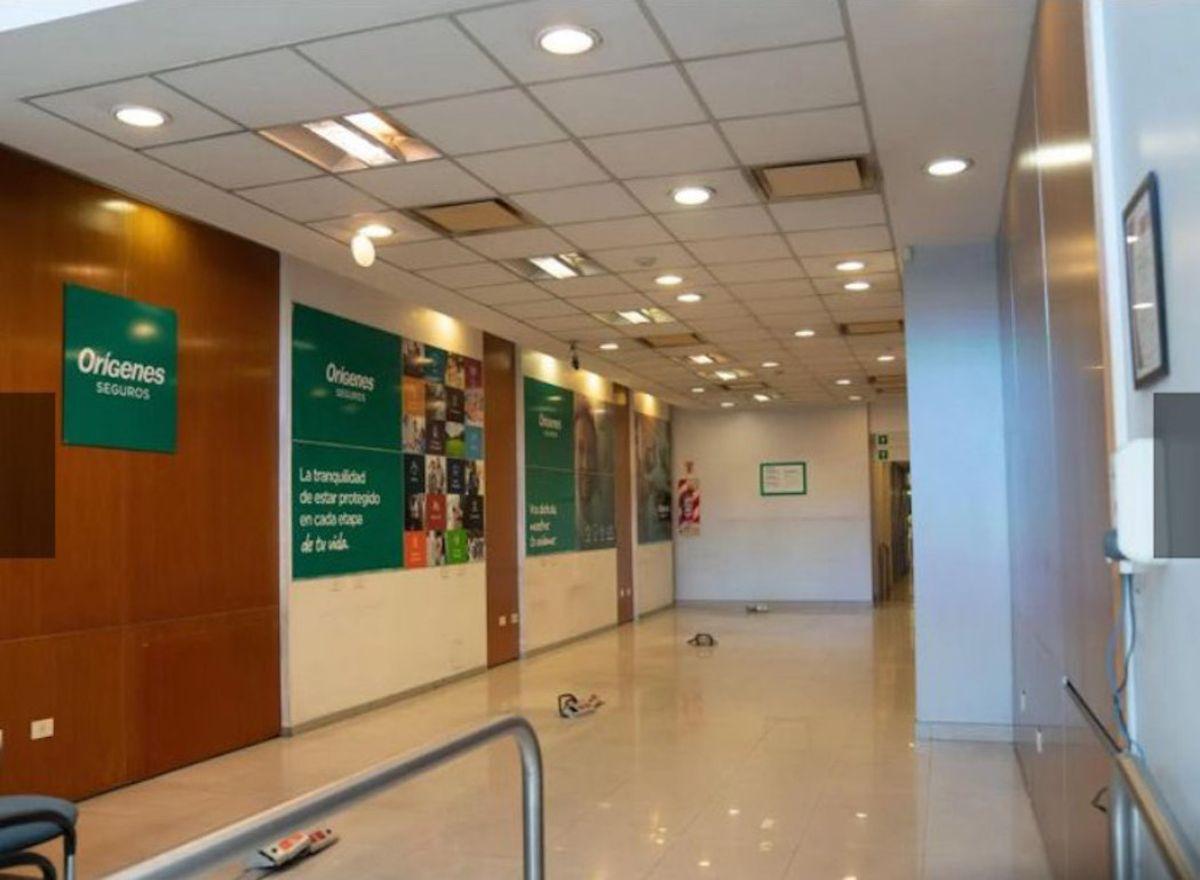 Foto de Venta - EDIFICIO DE OFICINAS + LOCAL COMERCIAL EN PLENO CENTRO, imagen 1