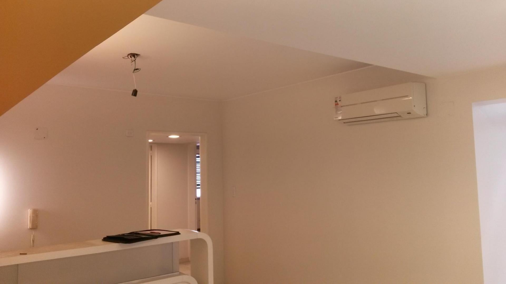 Foto de AMPLIO DEPARTAMENTO DESTINO COMERCIAL, imagen 5