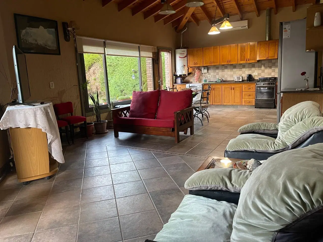 EXCELENTE CASA EN VISTALBA 4