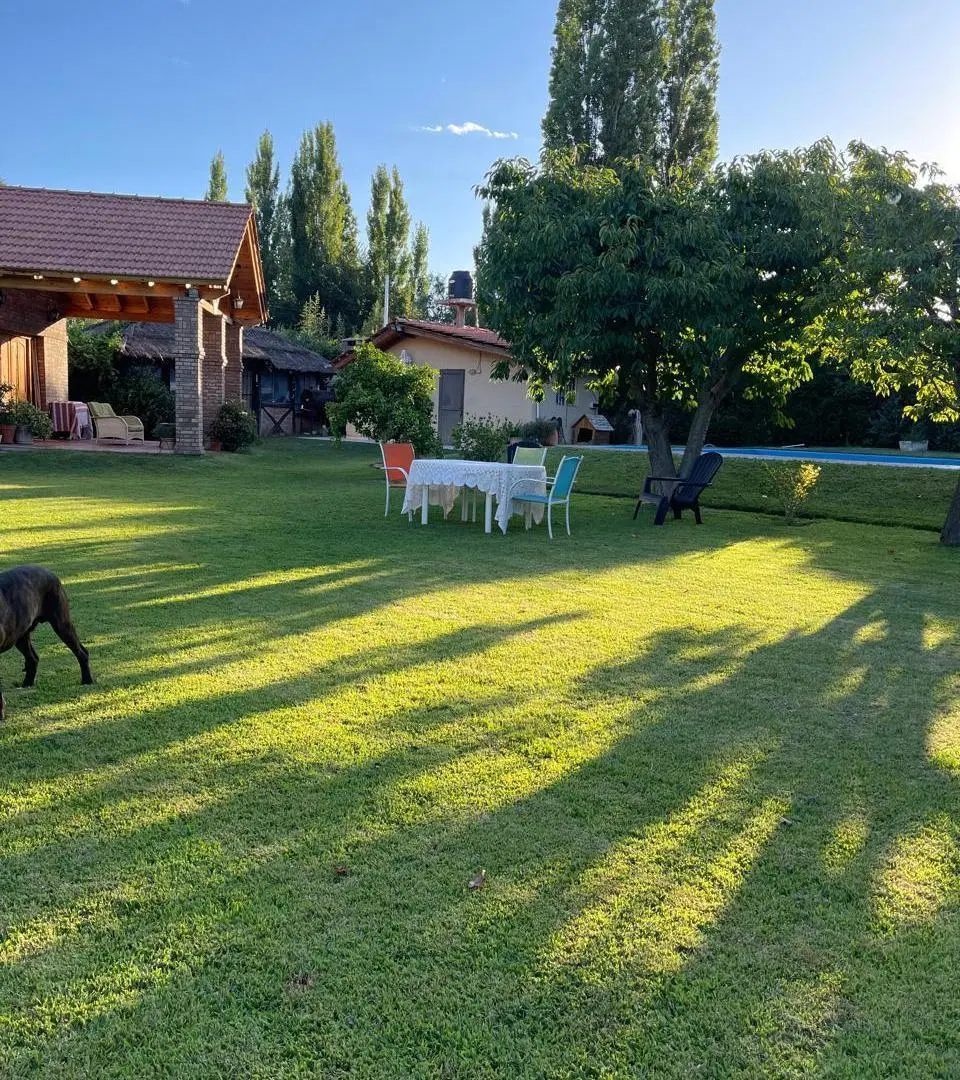 EXCELENTE CASA EN VISTALBA 5