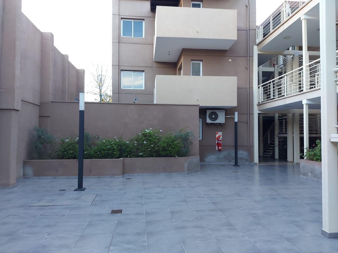 Foto de DEPARTAMENTO EN LA FONTANA, imagen 1