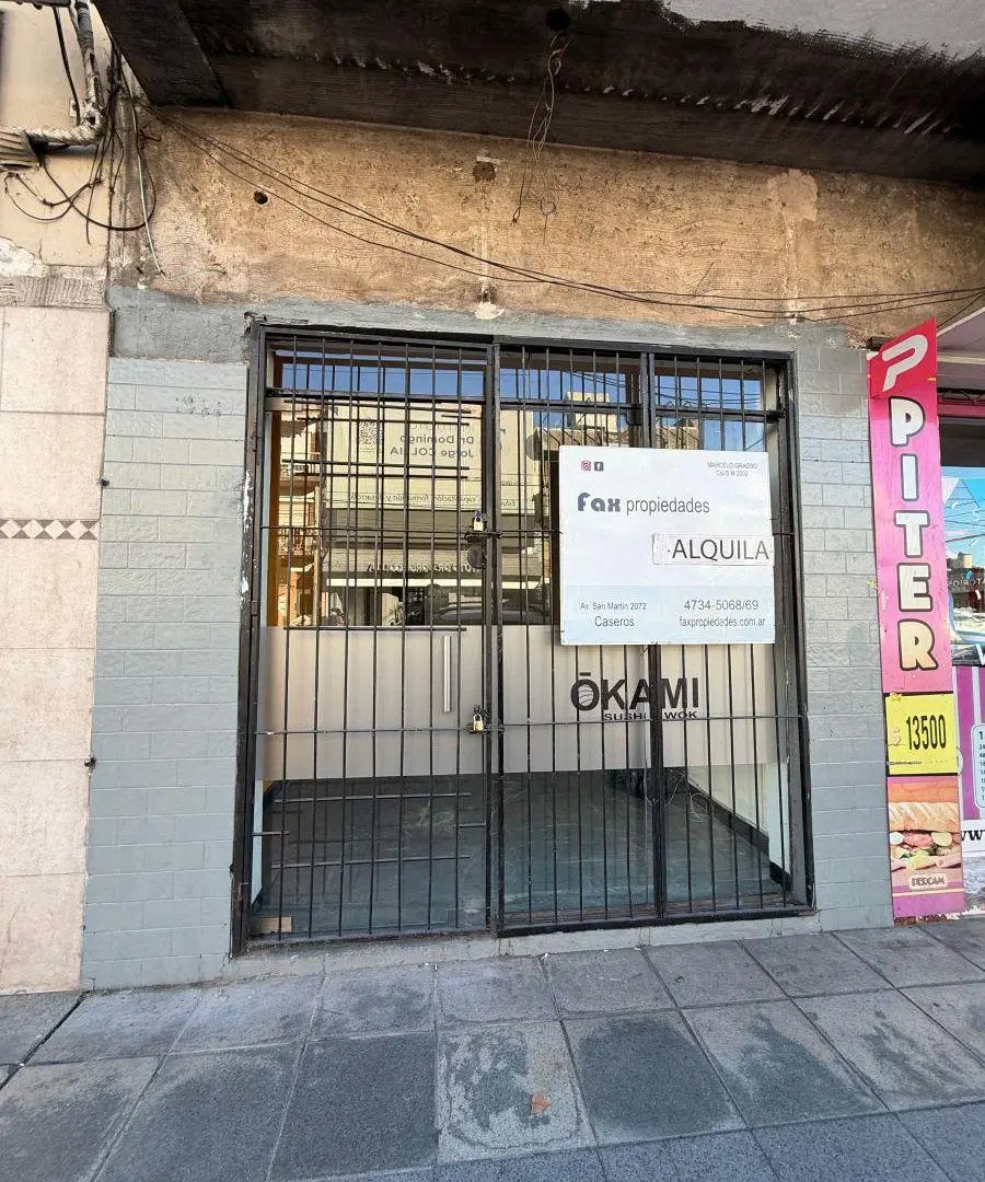 LOCAL 3 x 8 Sobre Av. San Martin 3