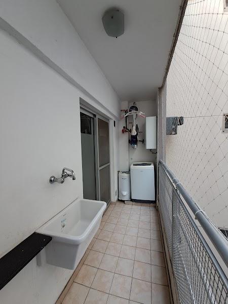 Impecable Departamento de 3 Ambientes en Zona Residencial de San Andrés 1
