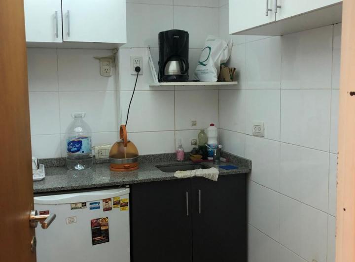 Venta Consultorios o gran Oficina de 6 Ambientes en Recoleta  5