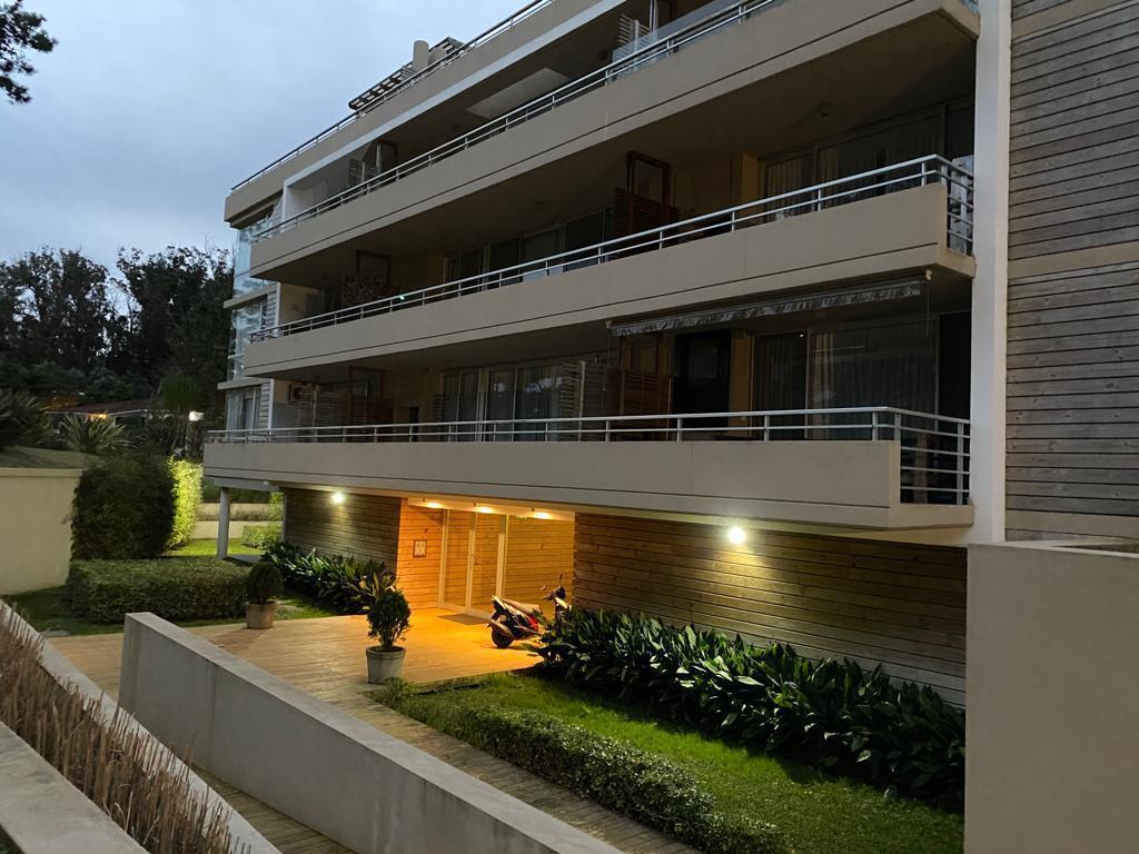 Departamento en venta, 3 ambientes en Edificio Nativo - Rincon del Indio, Punta del Este