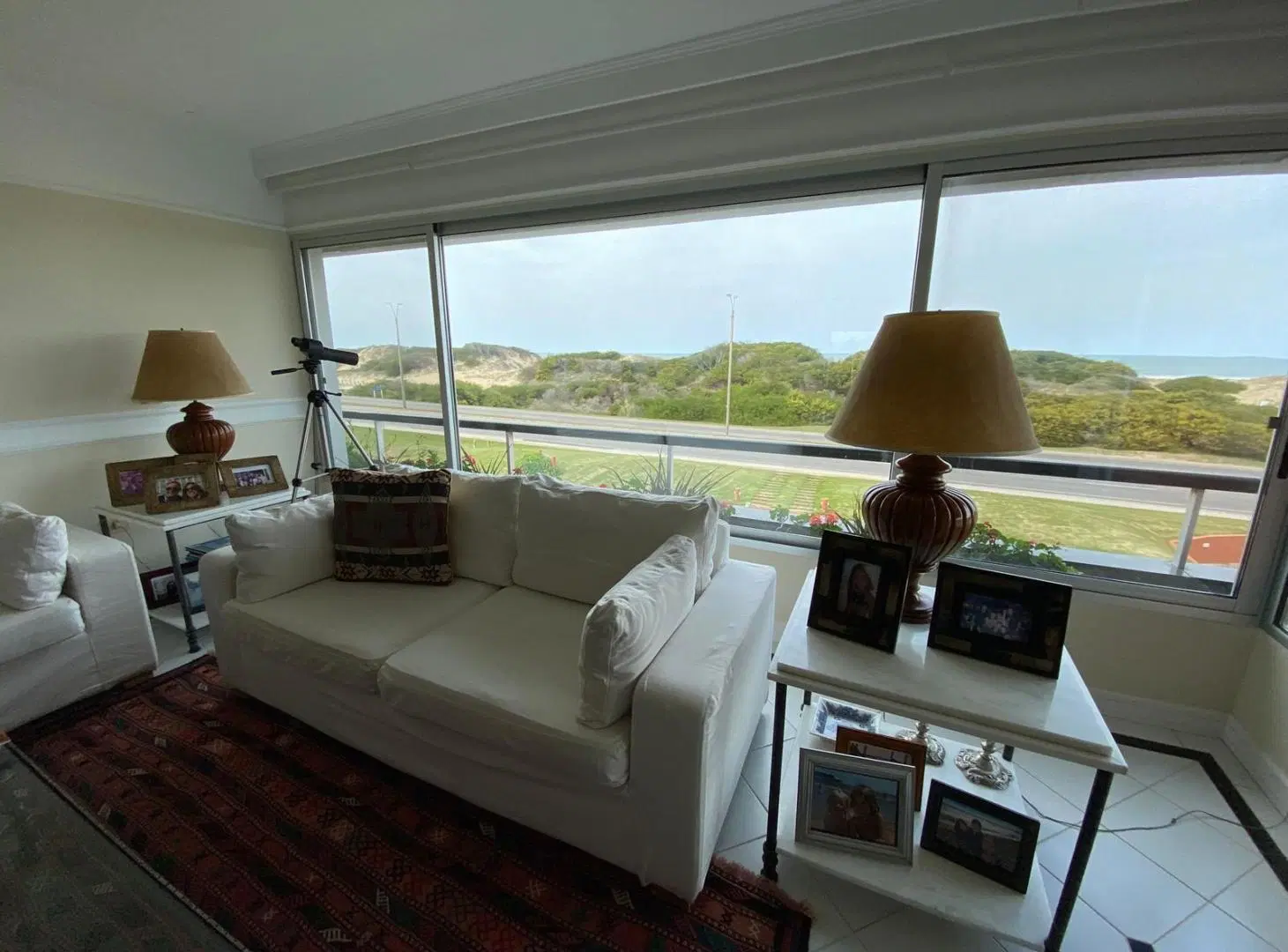 Departamento 4 ambientes en Playa Brava 3