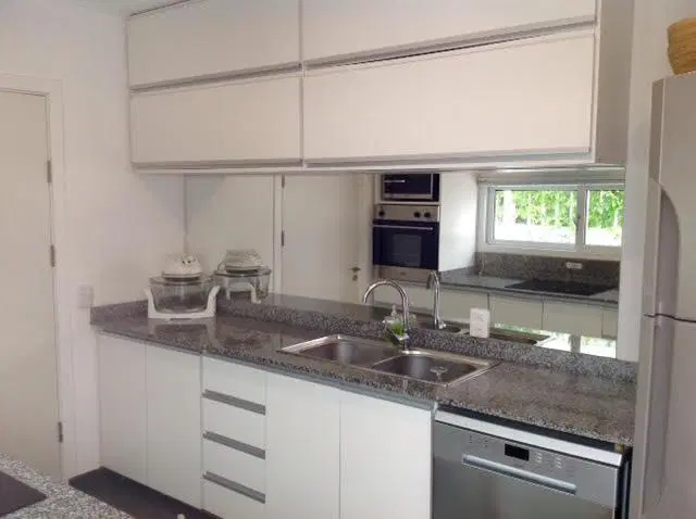 Alquiler temporario Casa Arenys con 4 dormitorios en Playa Montoya 1