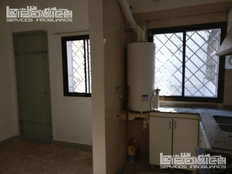 Oficinas Local Deposito. Importante Propiedad. Apto Todo Rubro. Roosevelt Al 5400 2