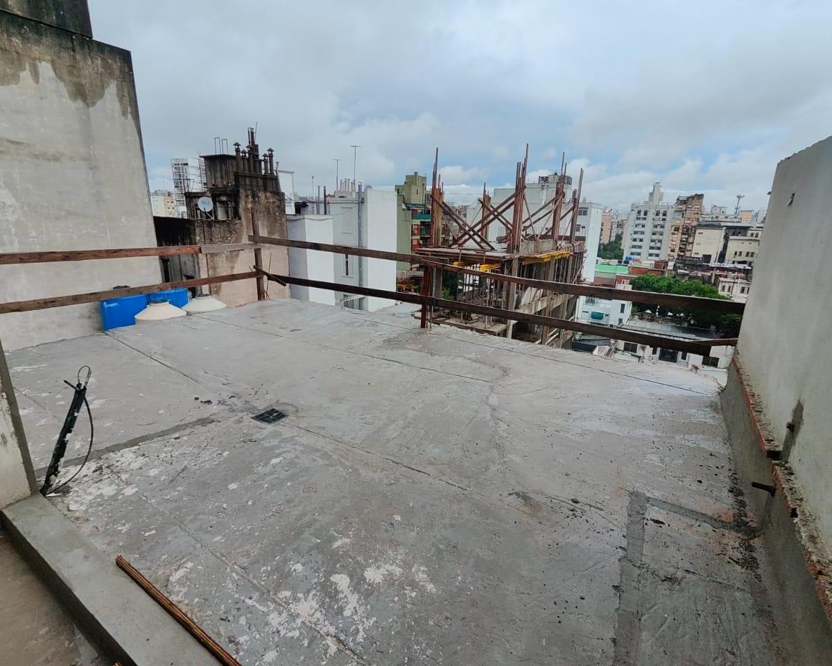 Venta de Departamento en Pozo. 3 Ambientes Al Contrafrente con Terraza. Apto Profesional. Amenities. 5
