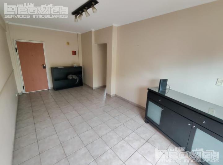 Departamento en venta, 3 ambientes, Calderon de la Barca 1800, cochera, balcon, Monte Castro 5