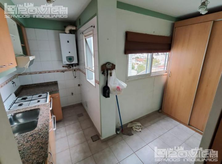 Departamento en venta, 3 ambientes, Calderon de la Barca 1800, cochera, balcon, Monte Castro 4