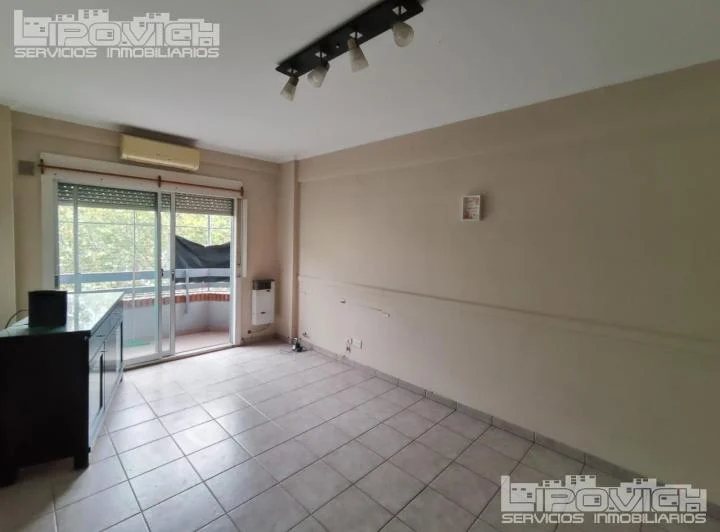 Departamento en venta, 3 ambientes, Calderon de la Barca 1800, cochera, balcon, Monte Castro 2