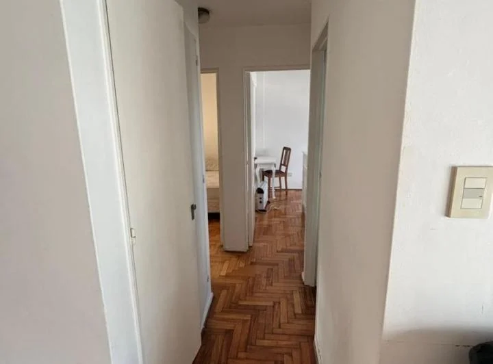 Departamento en alquiler. 3 ambientes al contrafrente. Metrobus. Av. Juan B. Justo 2700. V. Crespo 4