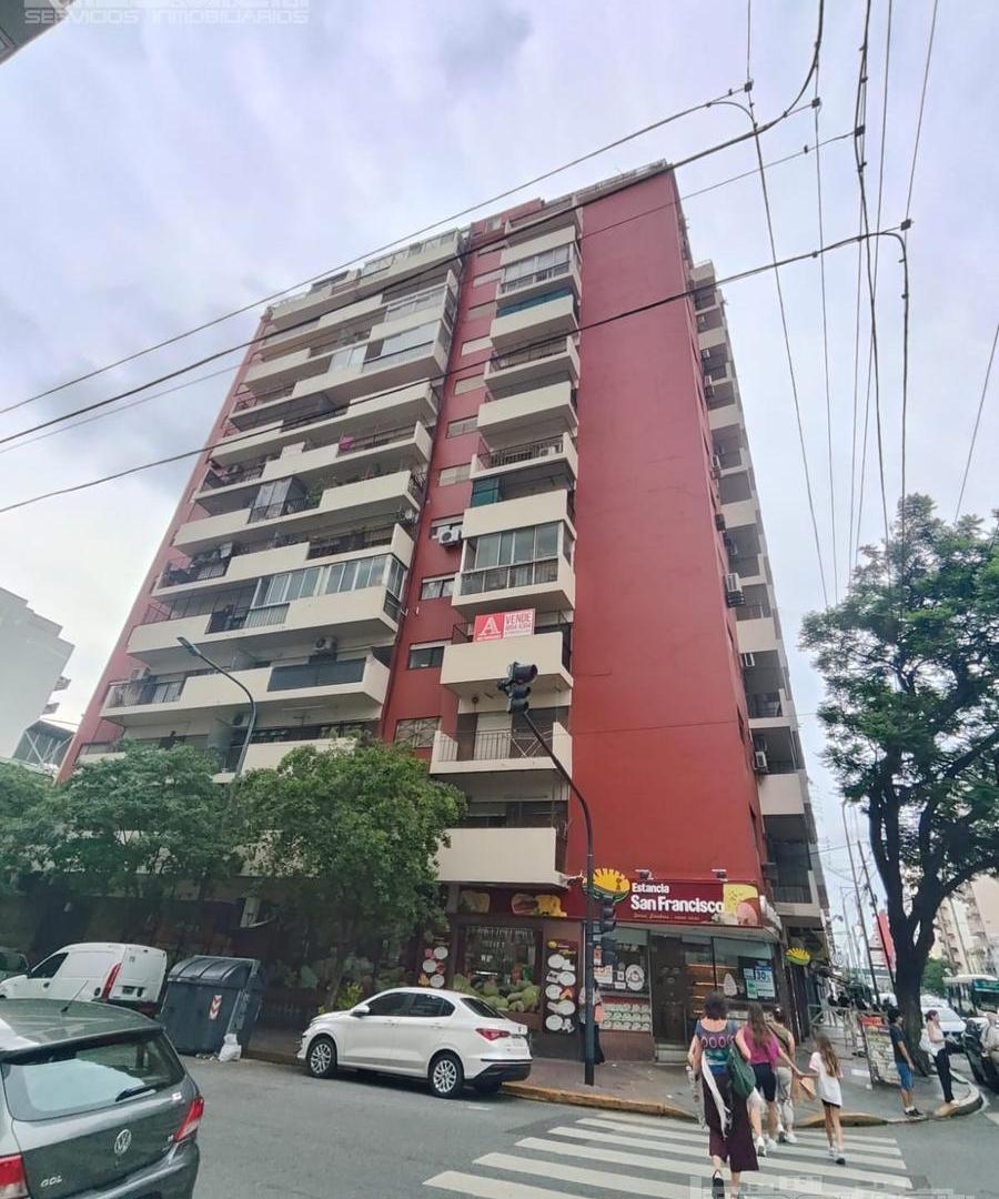 Venta 3 ambientes con dependencia, al frente con balcón, luminoso, Corrientes al 5700, Villa Crespo.